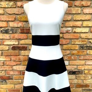 Ann Taylor dress, Size 6, Blk/White